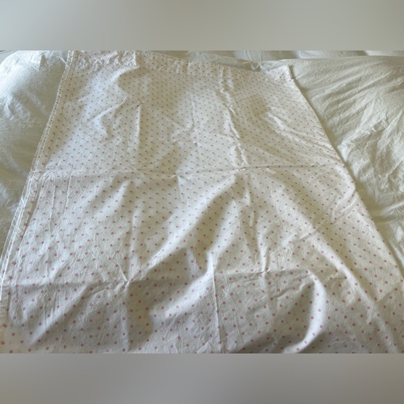 Pottery Barn Kids | Dottie Pink White Polka Dot | Twin Flat Sheet - Picture 4 of 5
